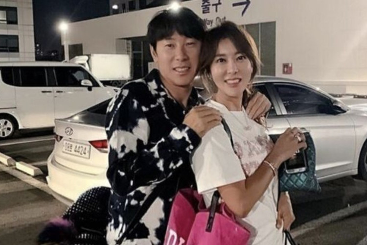 Cha Young-joo Istri Shin Tae-yong yang Jadi Sasaran Netizen Indonesia Setelah Suaminya Dipecat PSSI